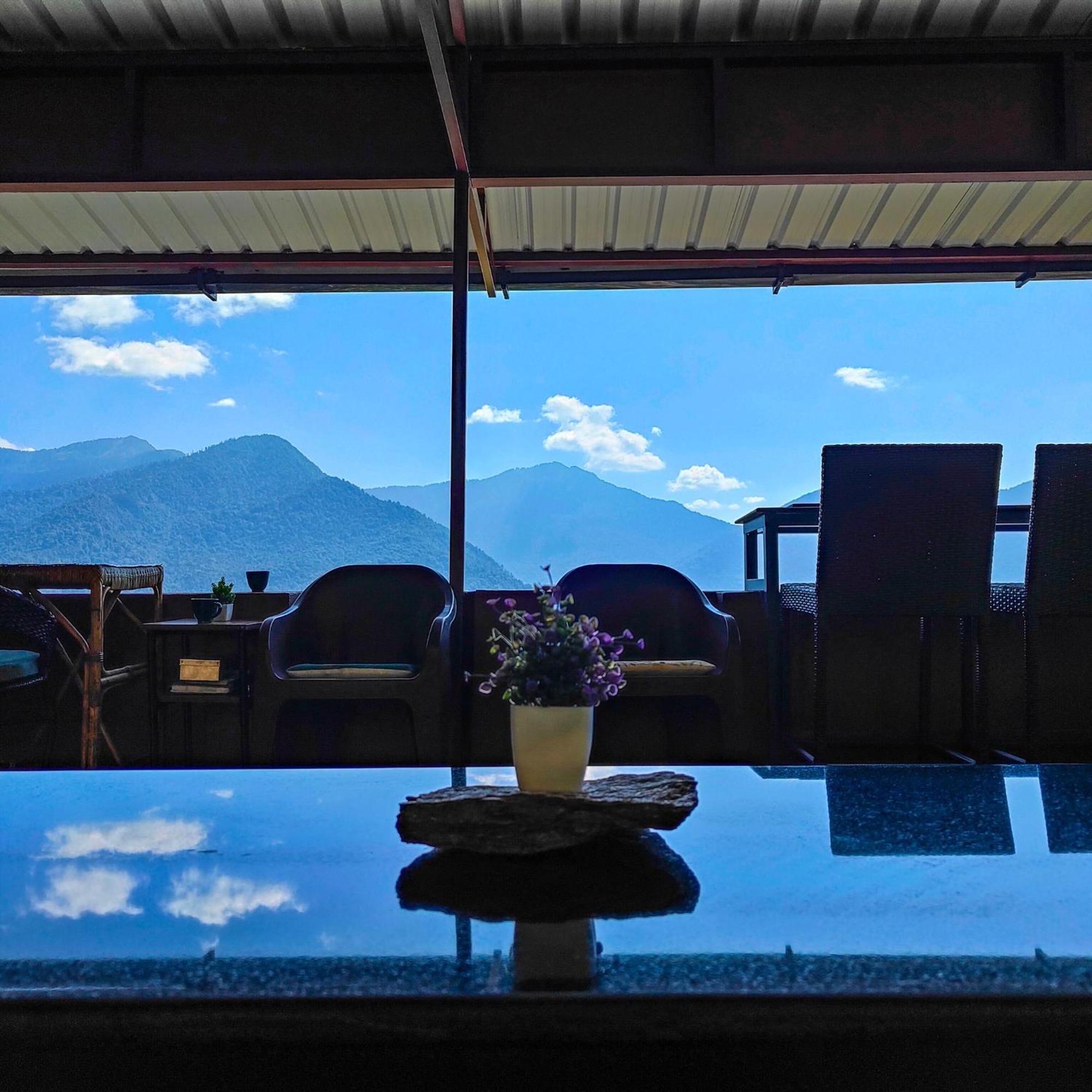 Sari Cafe Buranshヴィラ エクステリア 写真